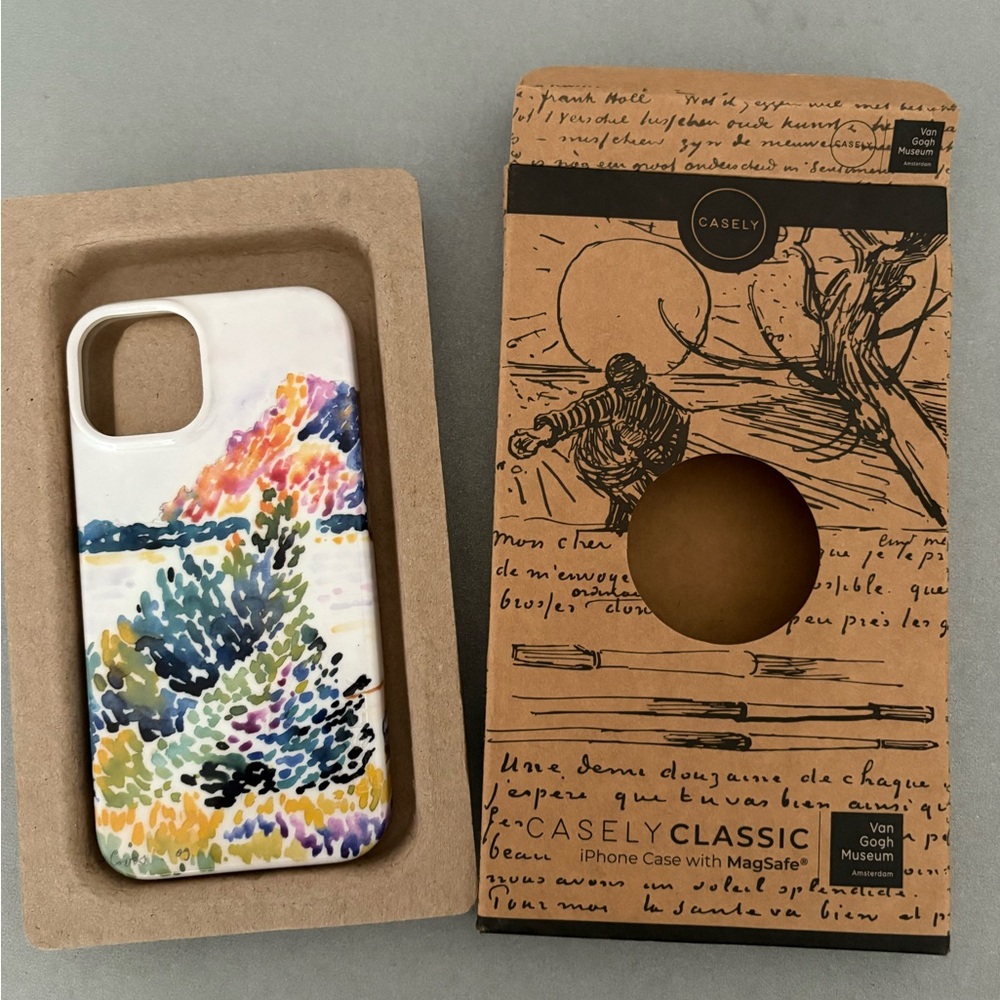 Casely iPhone 14 MagSafe case